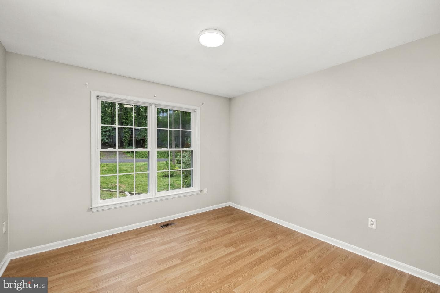 104 Federal Road photo 17