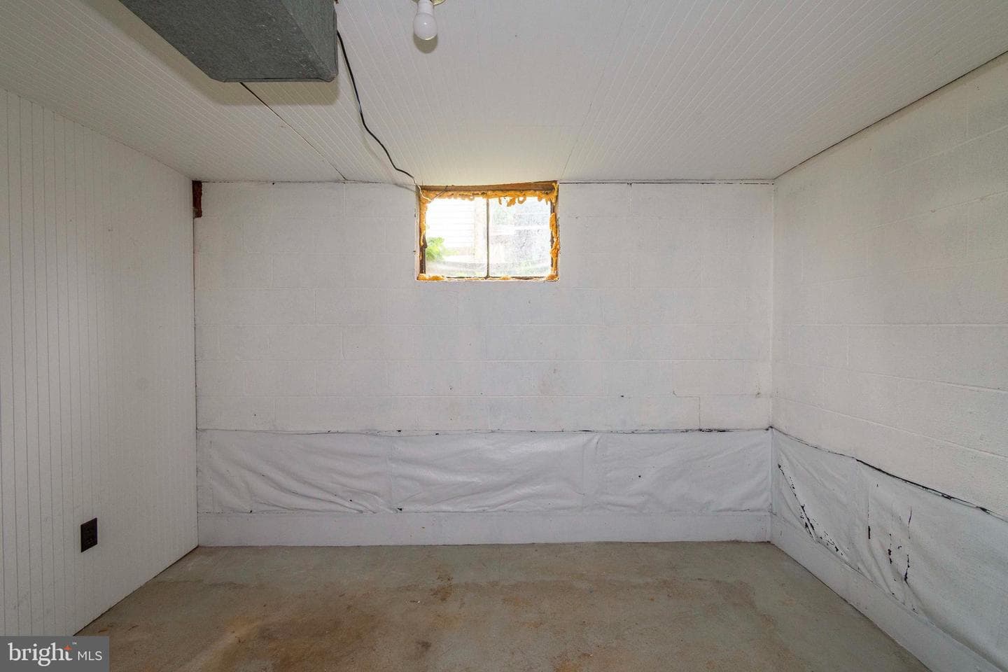 204 N Madison St photo 32