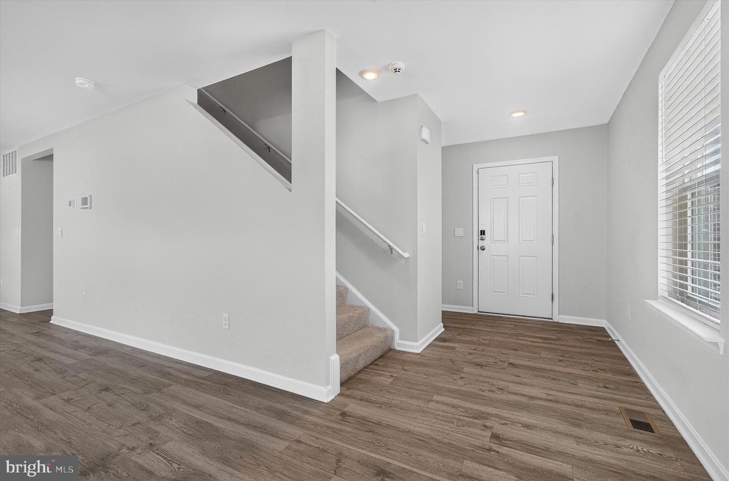 3155 White Tail Drive photo 6