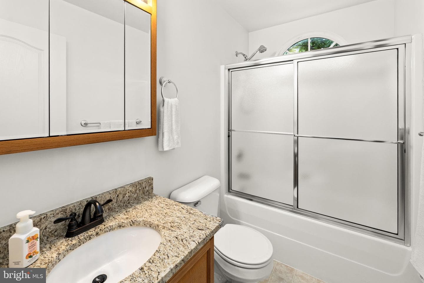 126 Yorktown Boulevard photo 37