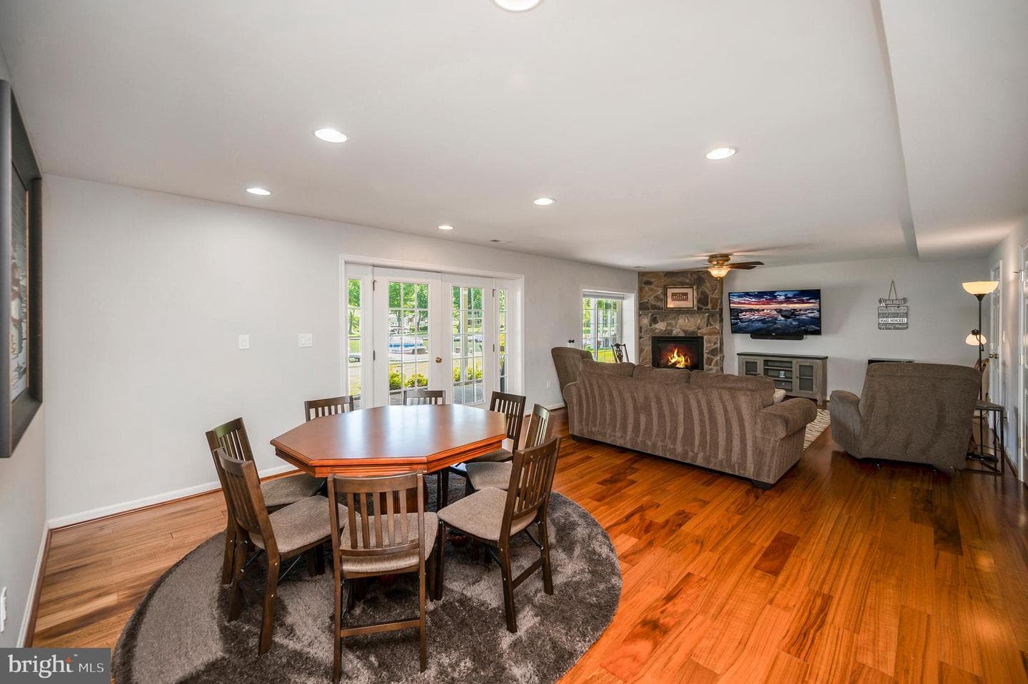 110 Lee Circle photo 42