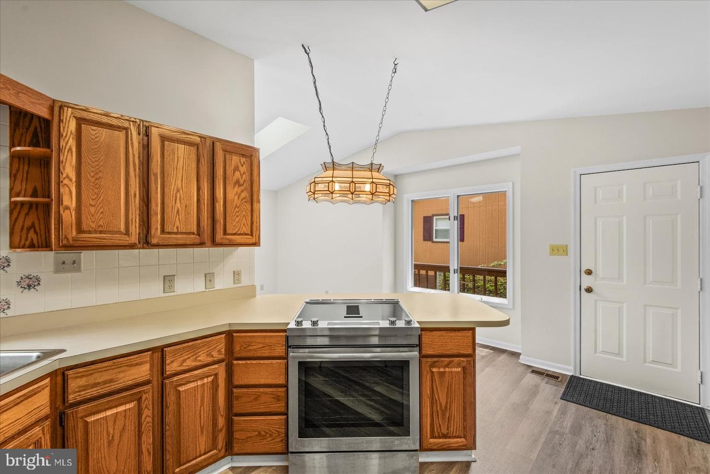 705 Mt Pleasant Drive photo 18