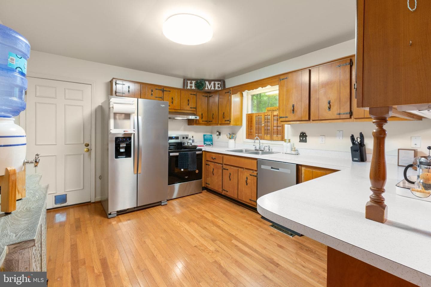 102 Eagle Court photo 6