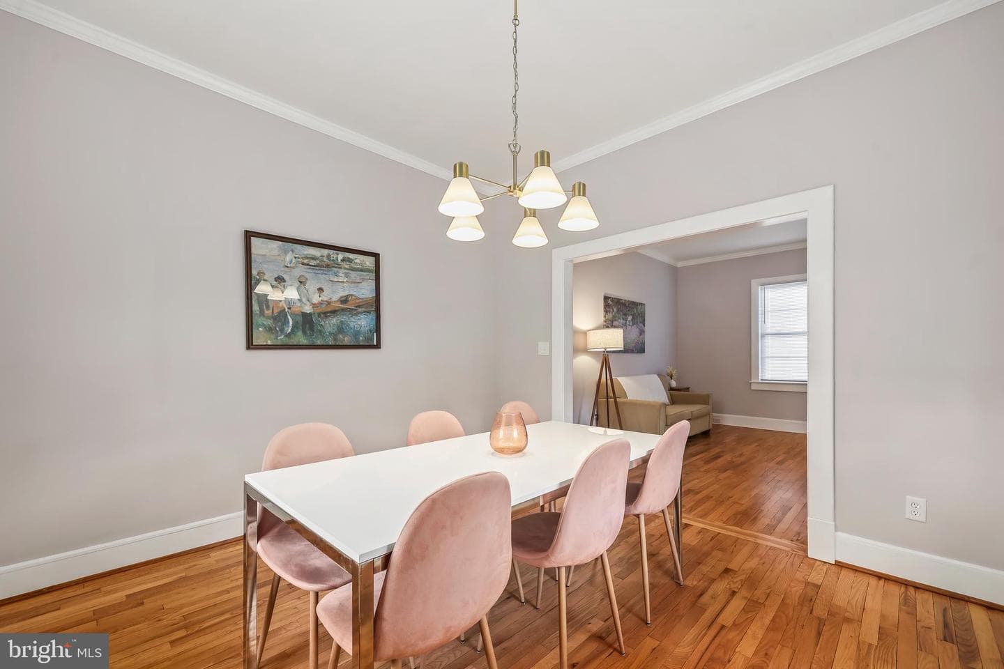189 Newton Street photo 10