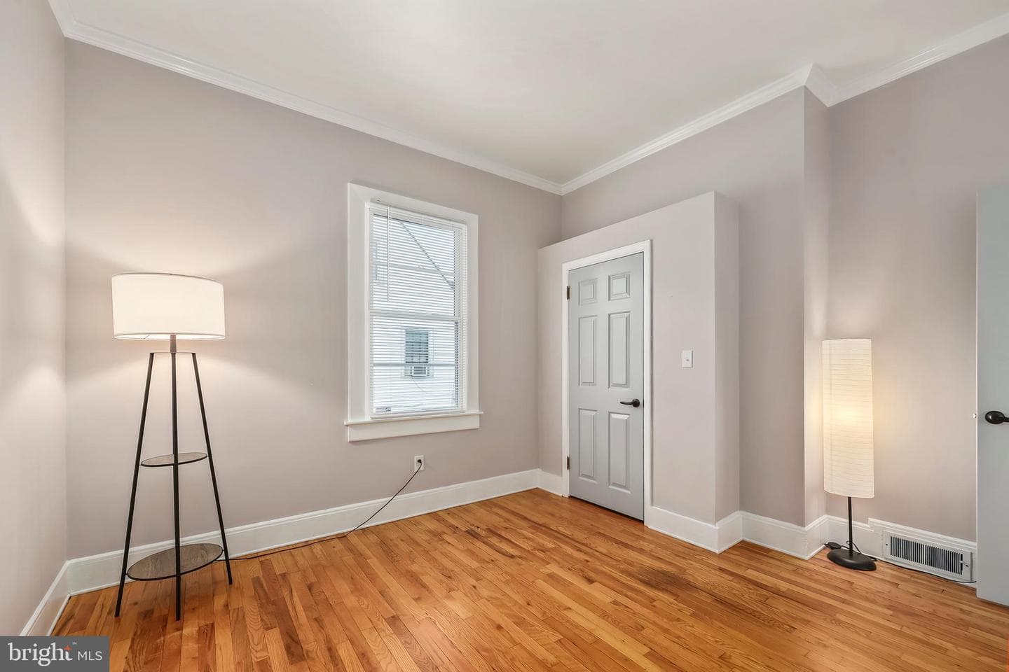 189 Newton Street photo 14