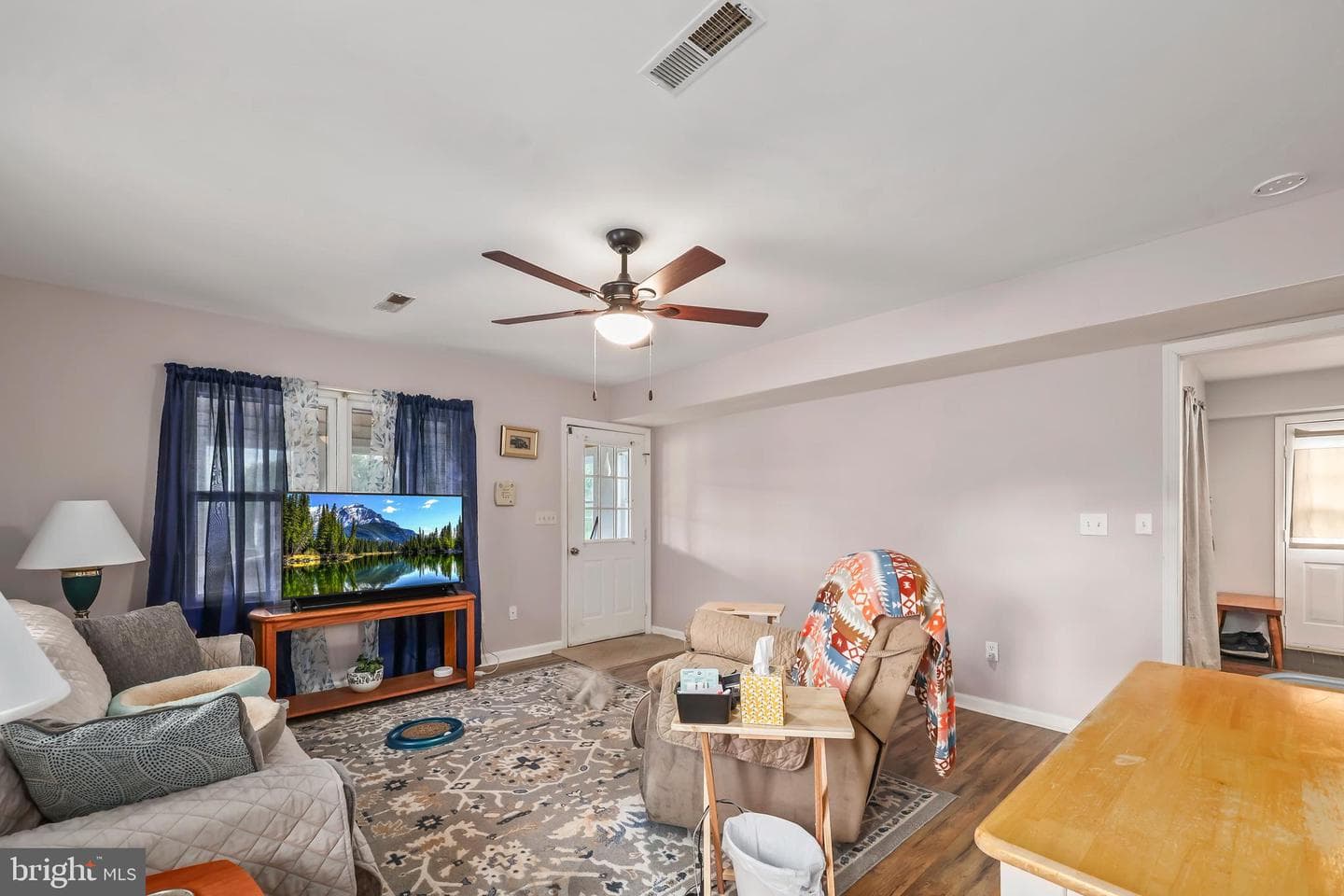 189 Newton Street photo 29