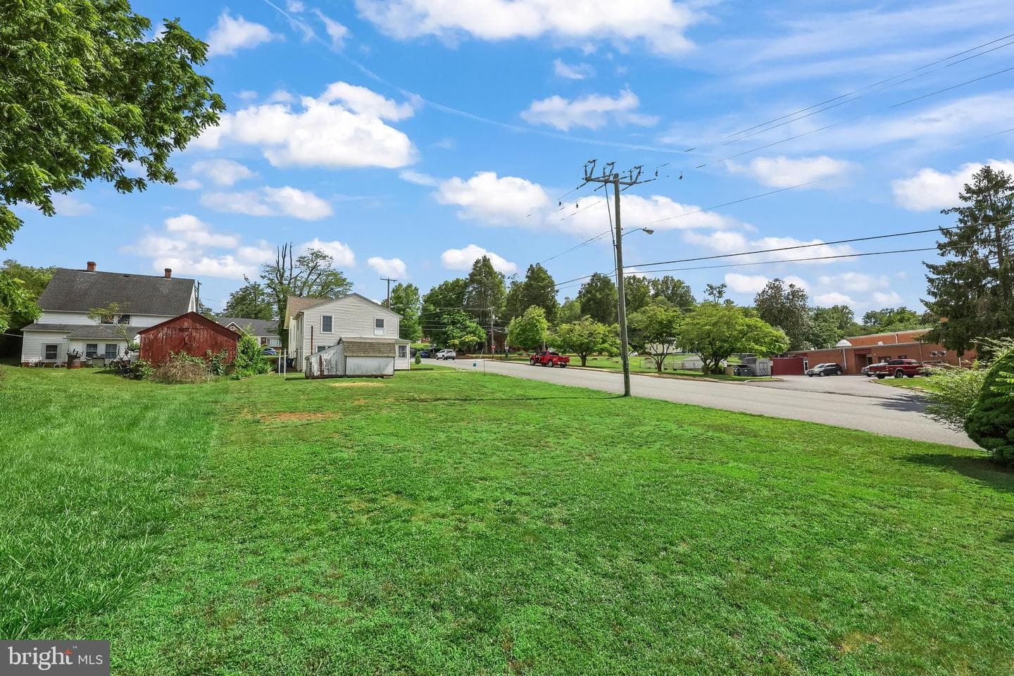 189 Newton Street photo 33