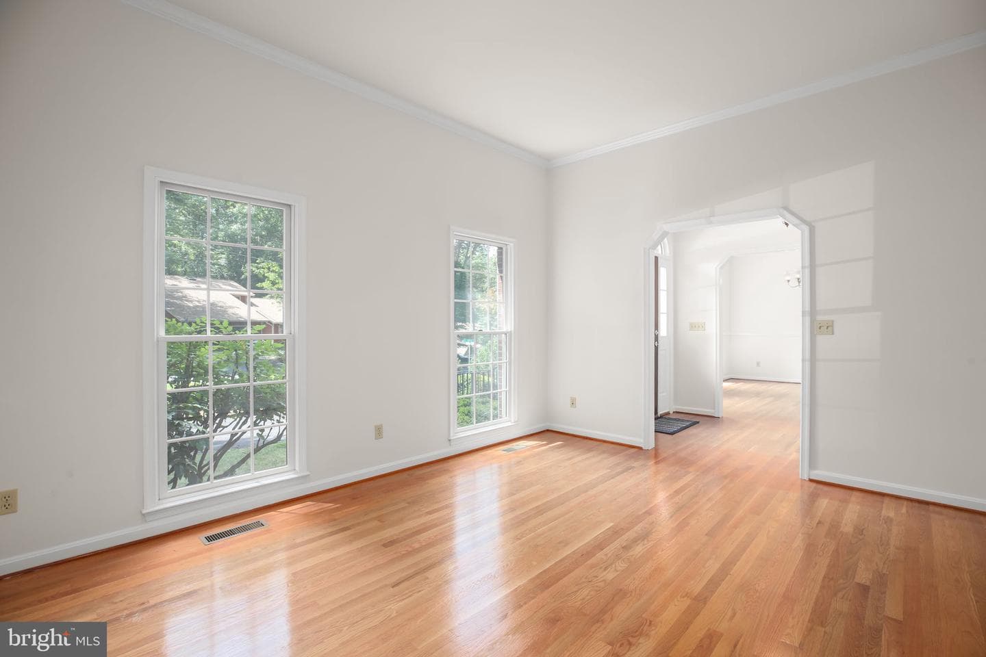 201 Green St photo 10