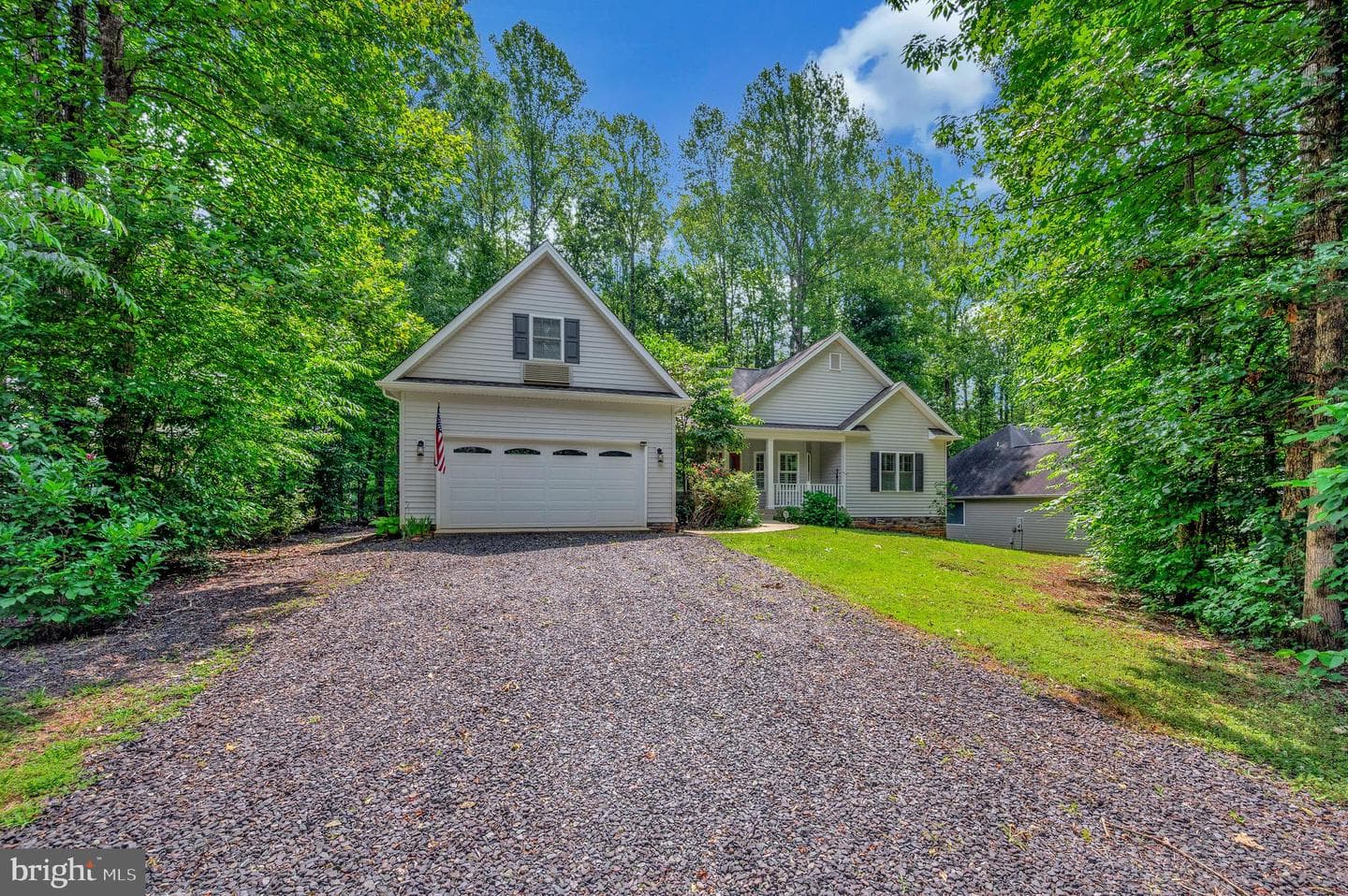 106 Cloverhill Court photo 5