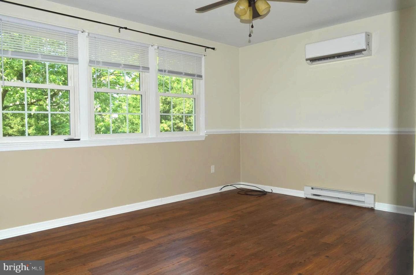 12097 Greenwood Road photo 15