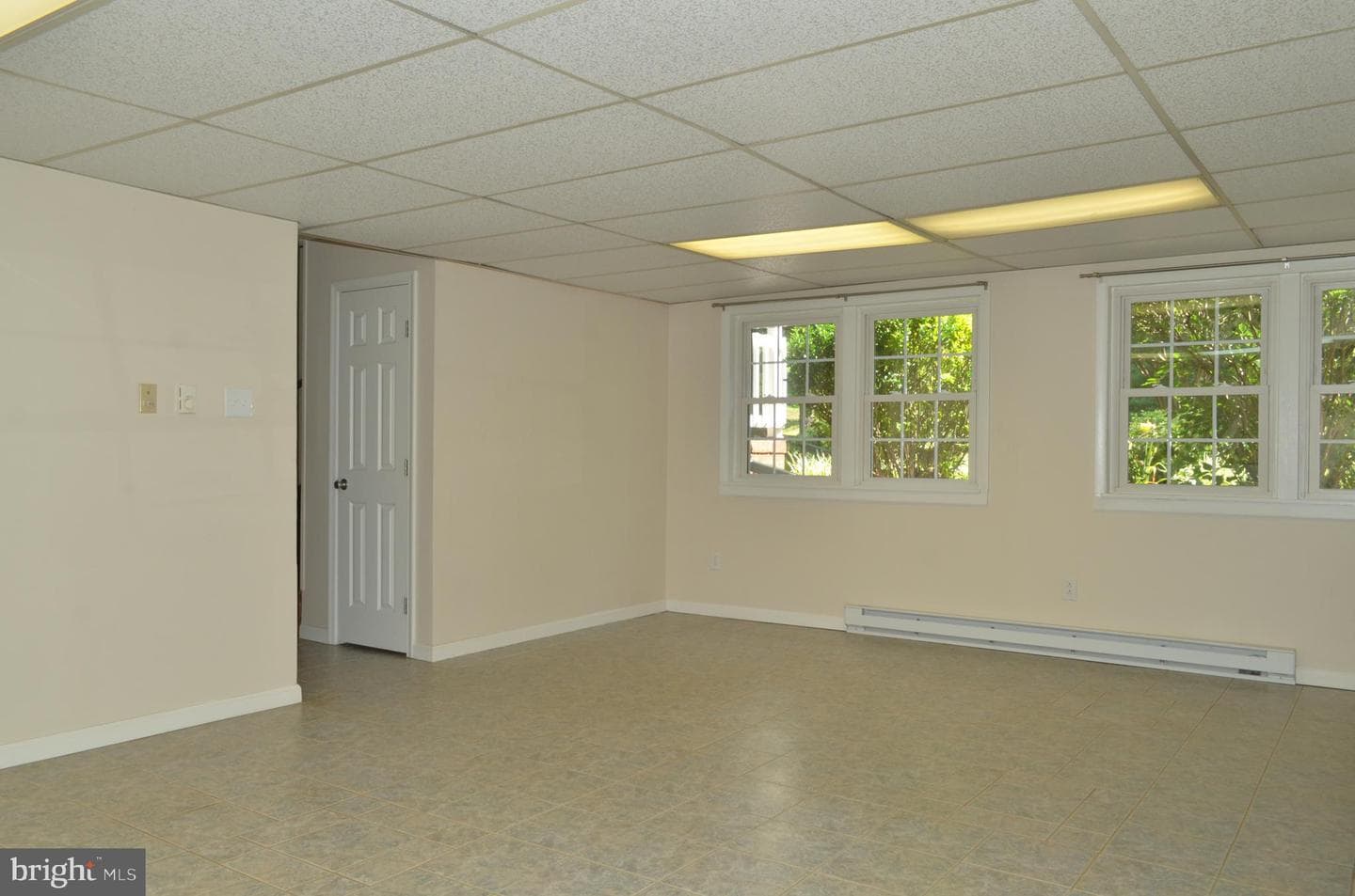 12097 Greenwood Road photo 22