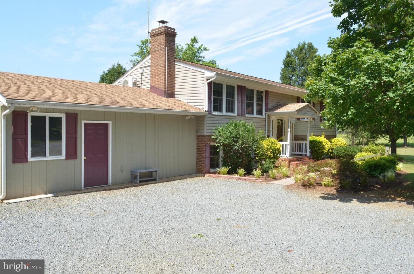 12097 Greenwood Road photo 3