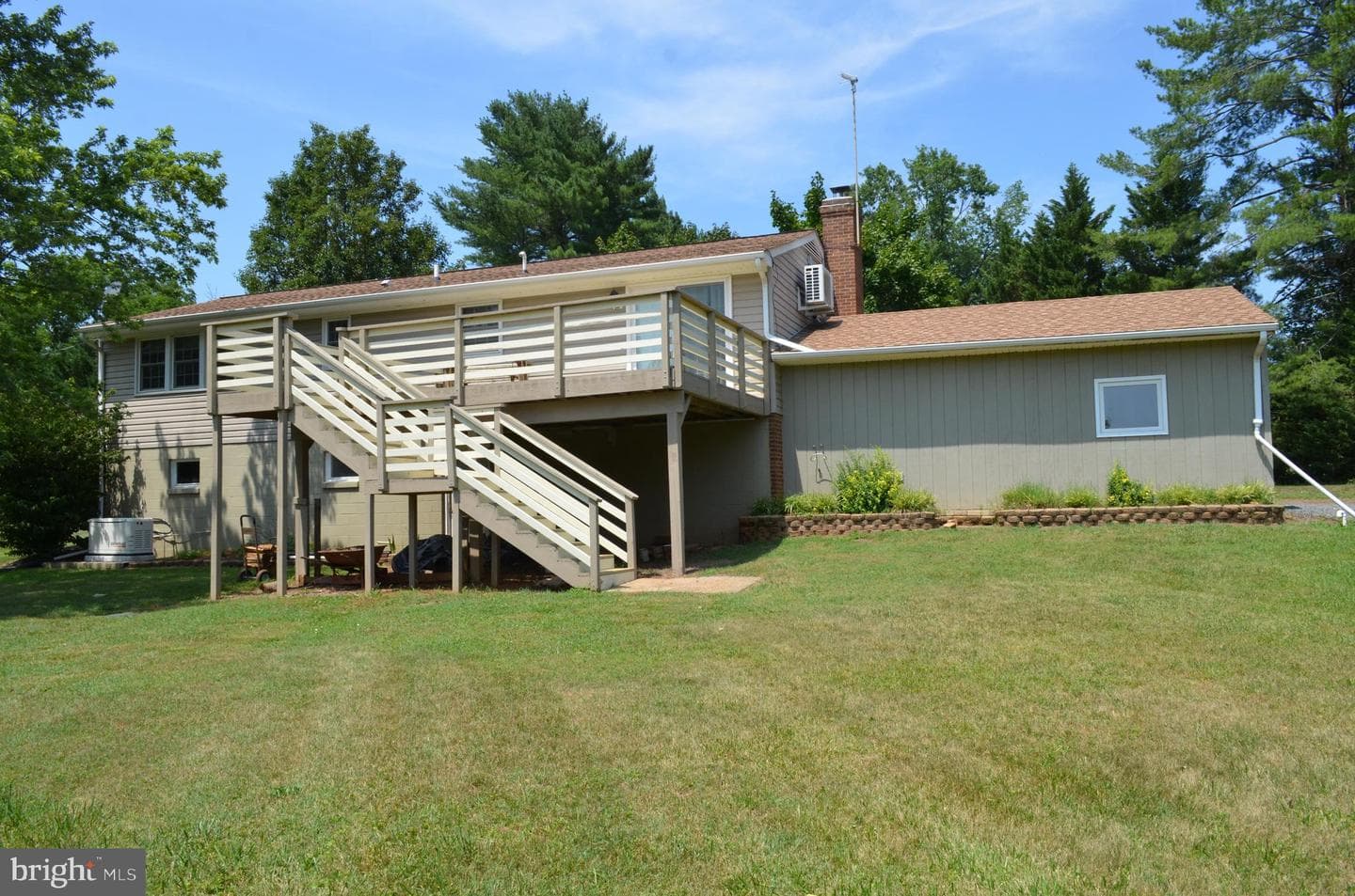 12097 Greenwood Road photo 32