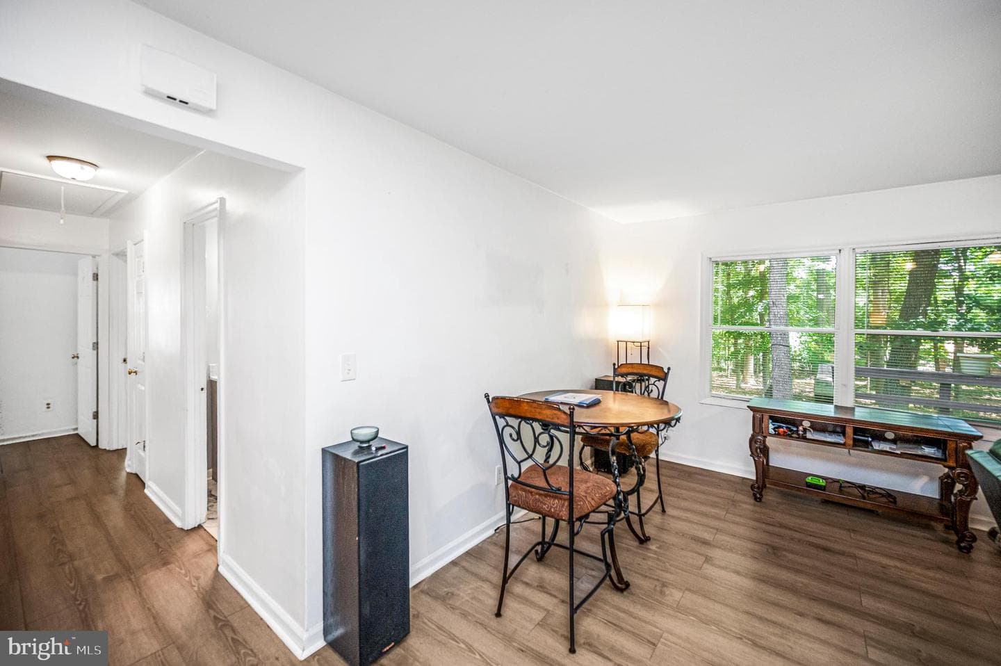 143 Jefferson Avenue photo 10
