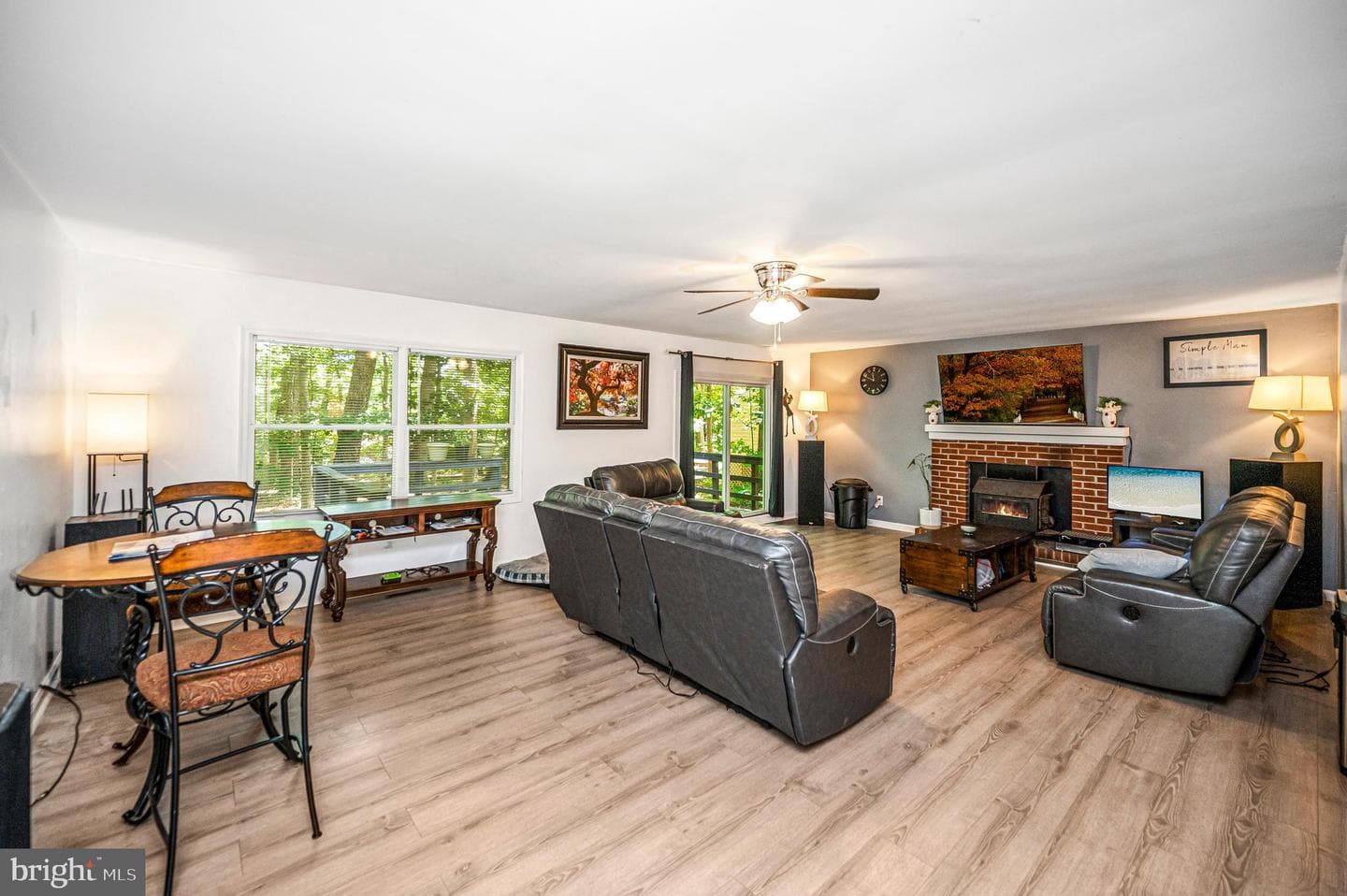 143 Jefferson Avenue photo 11