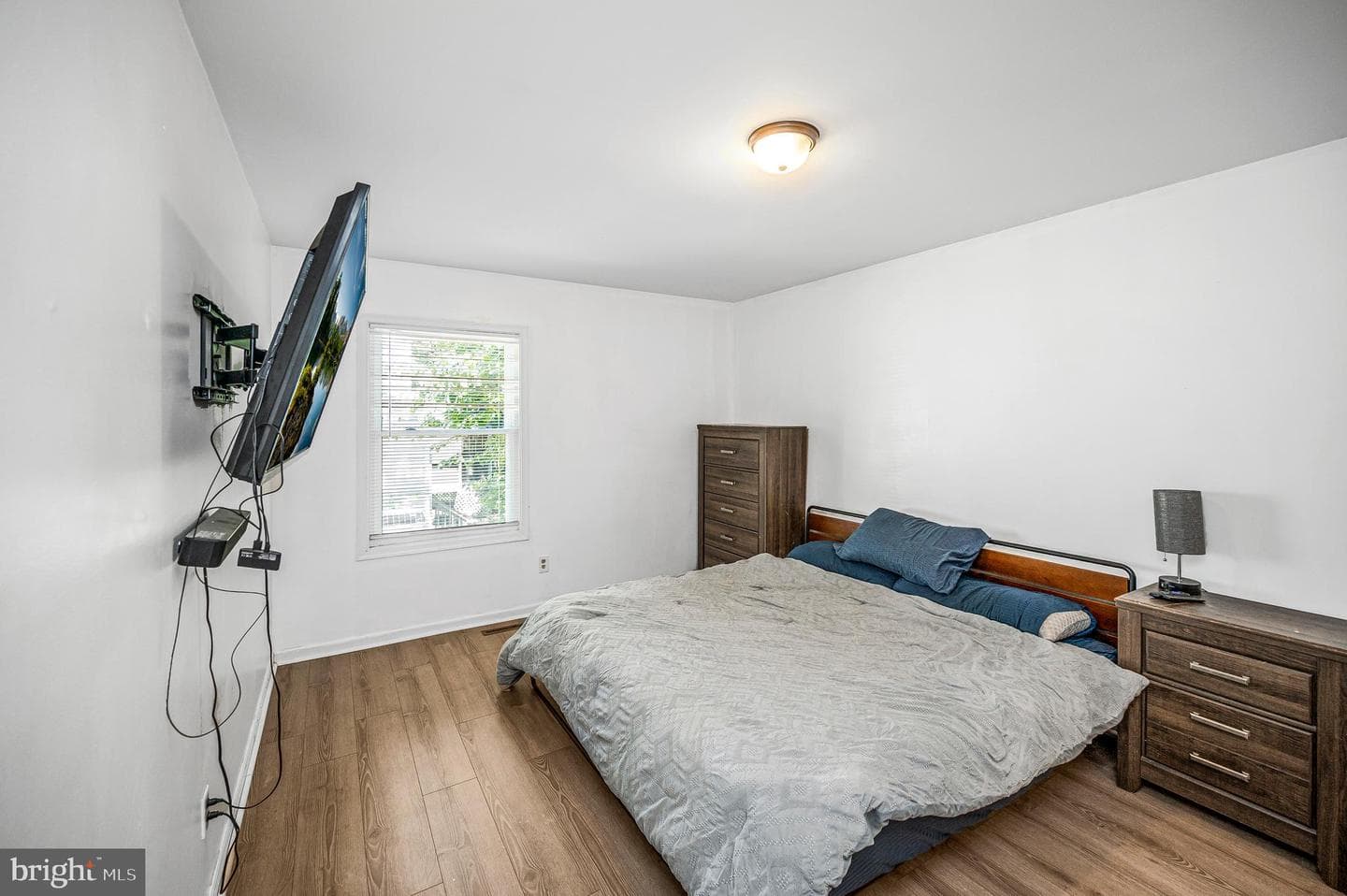 143 Jefferson Avenue photo 30