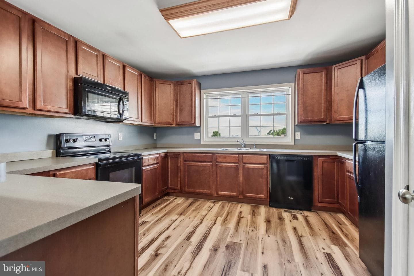 35142 Saba Place photo 13