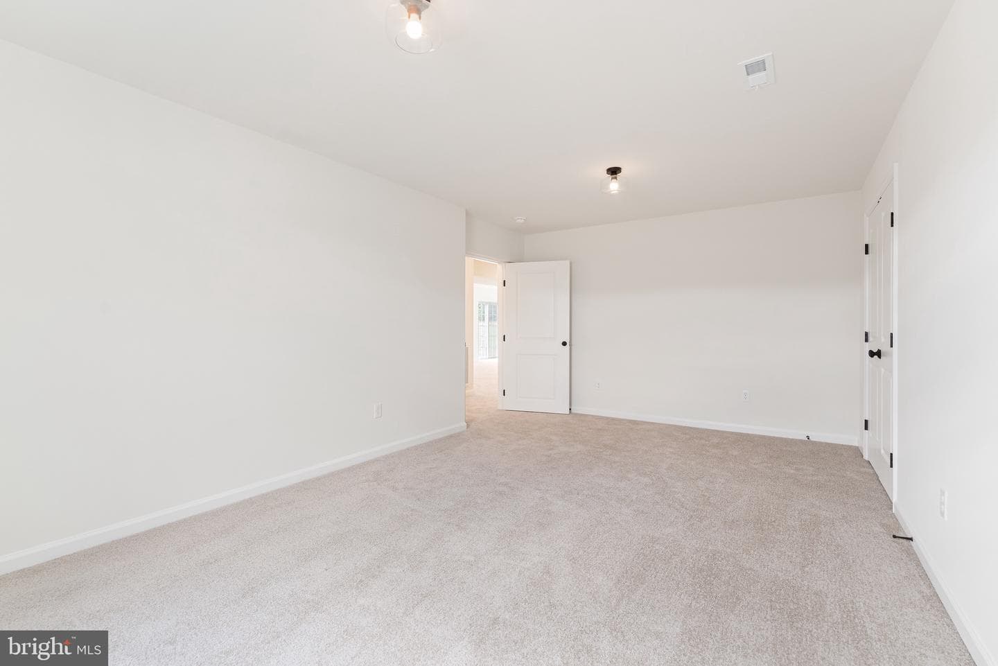 15381 Ridge Road photo 48