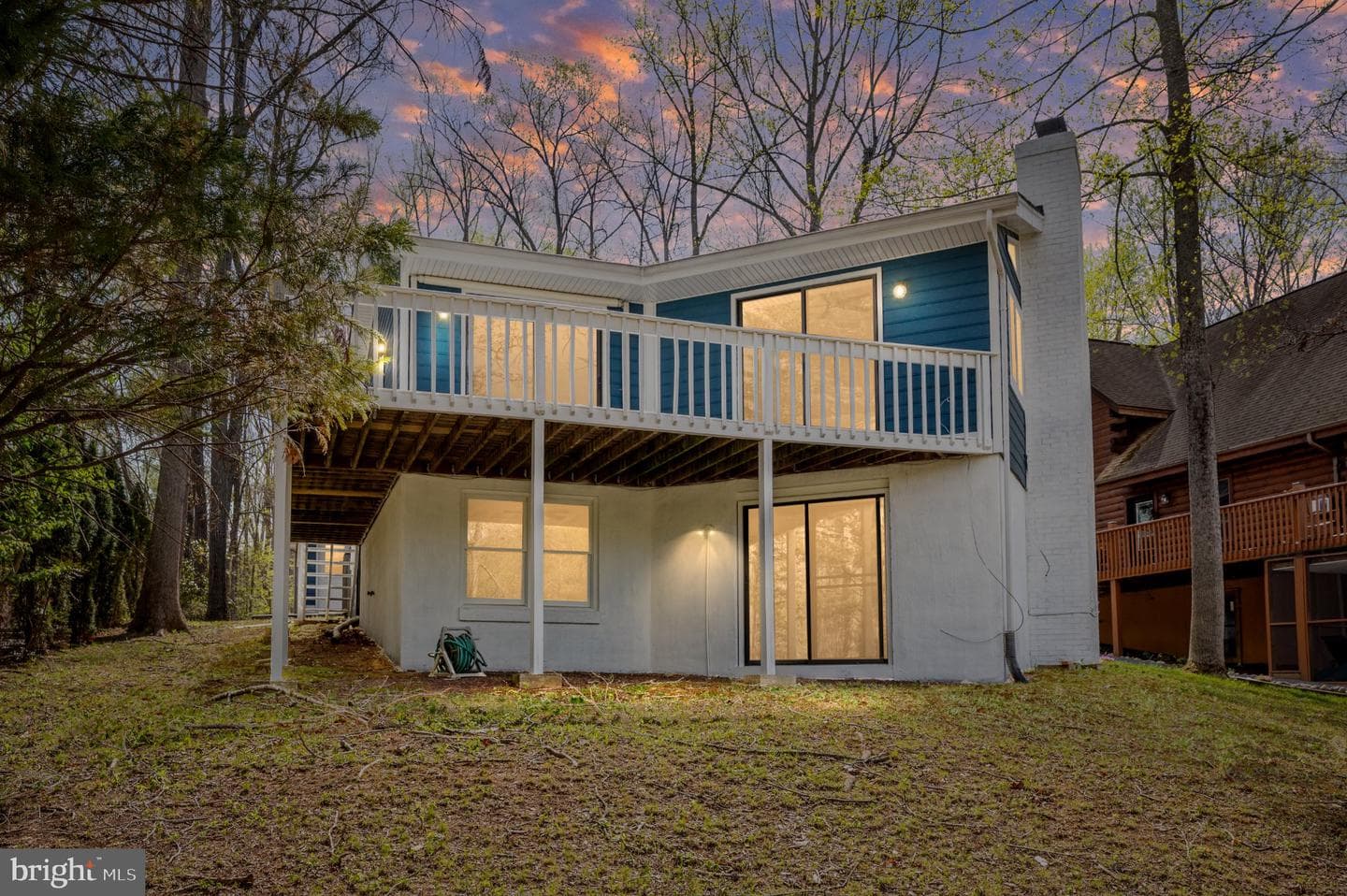 119 Larkspur Ln photo 1