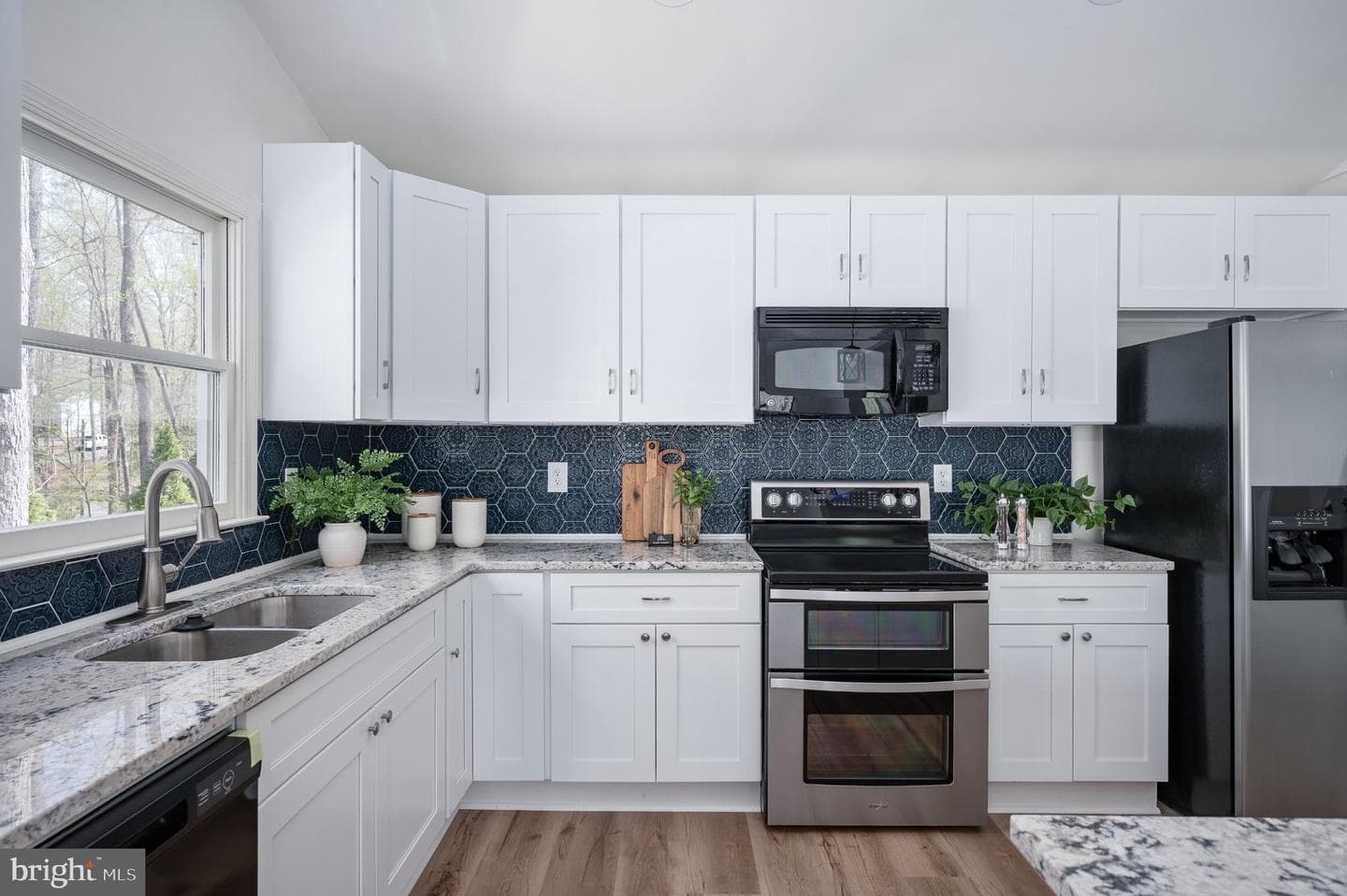 119 Larkspur Ln photo 31