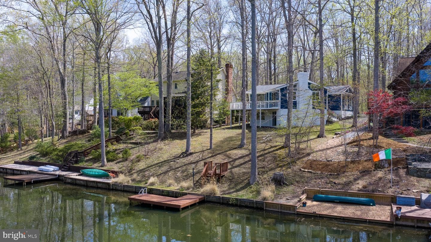 119 Larkspur Ln photo 59