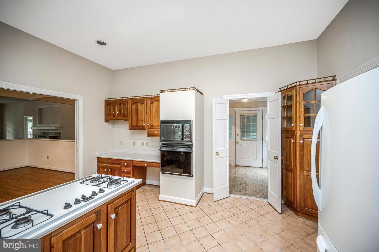 141 Larkspur Lane photo 14