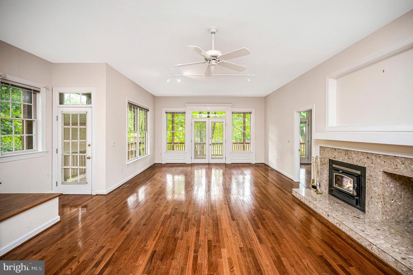 141 Larkspur Lane photo 41