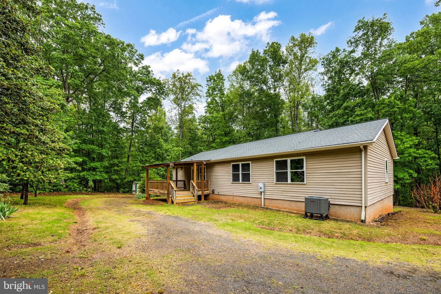 28494 Constitution Highway photo 33