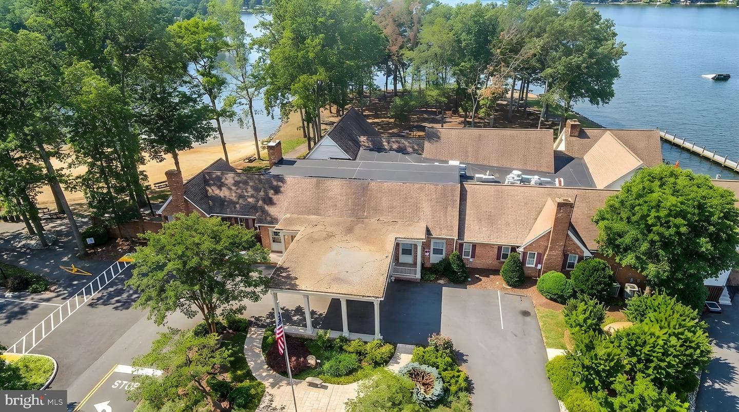 408 Birchside Circle photo 46