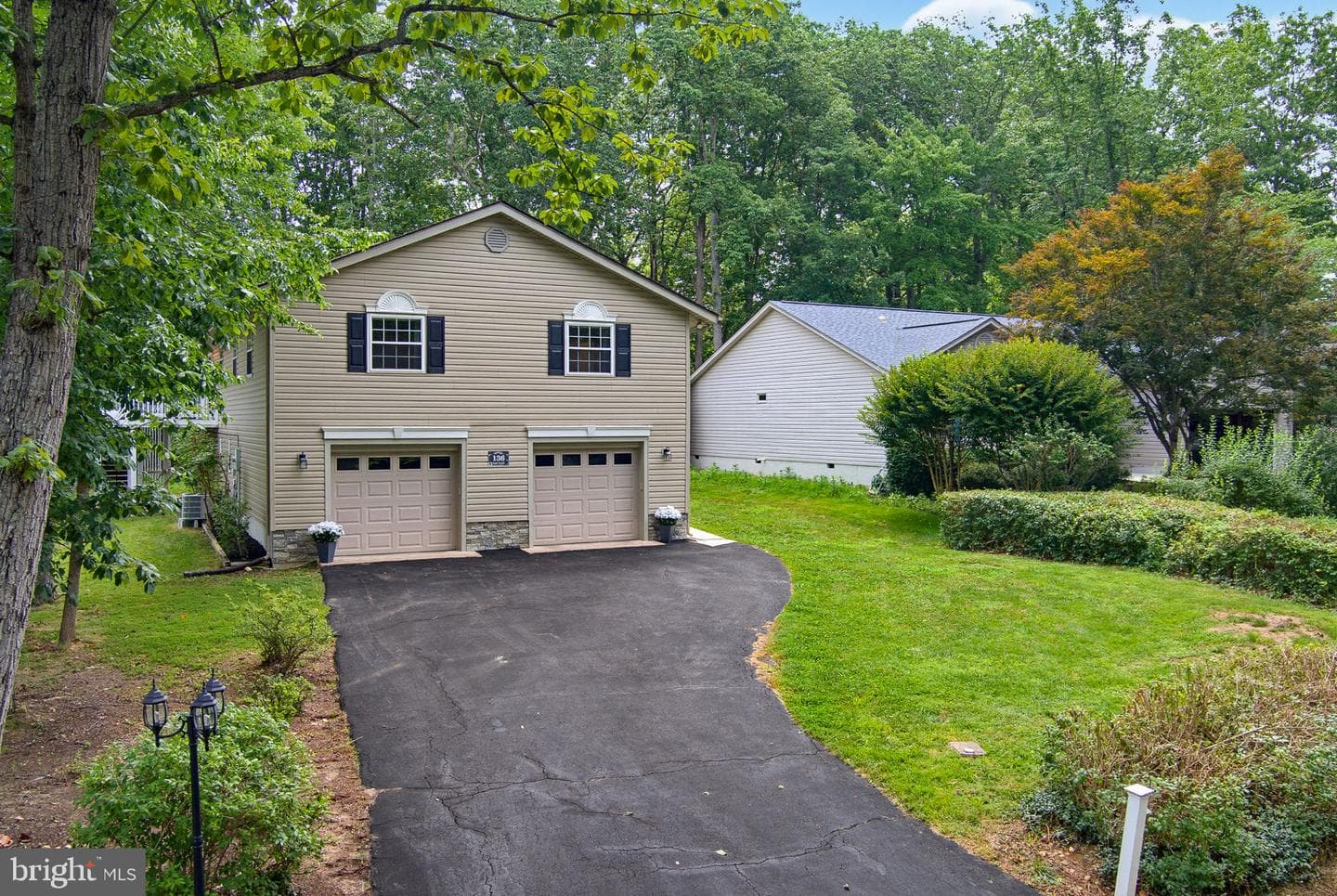 136 Eagle Court photo 9