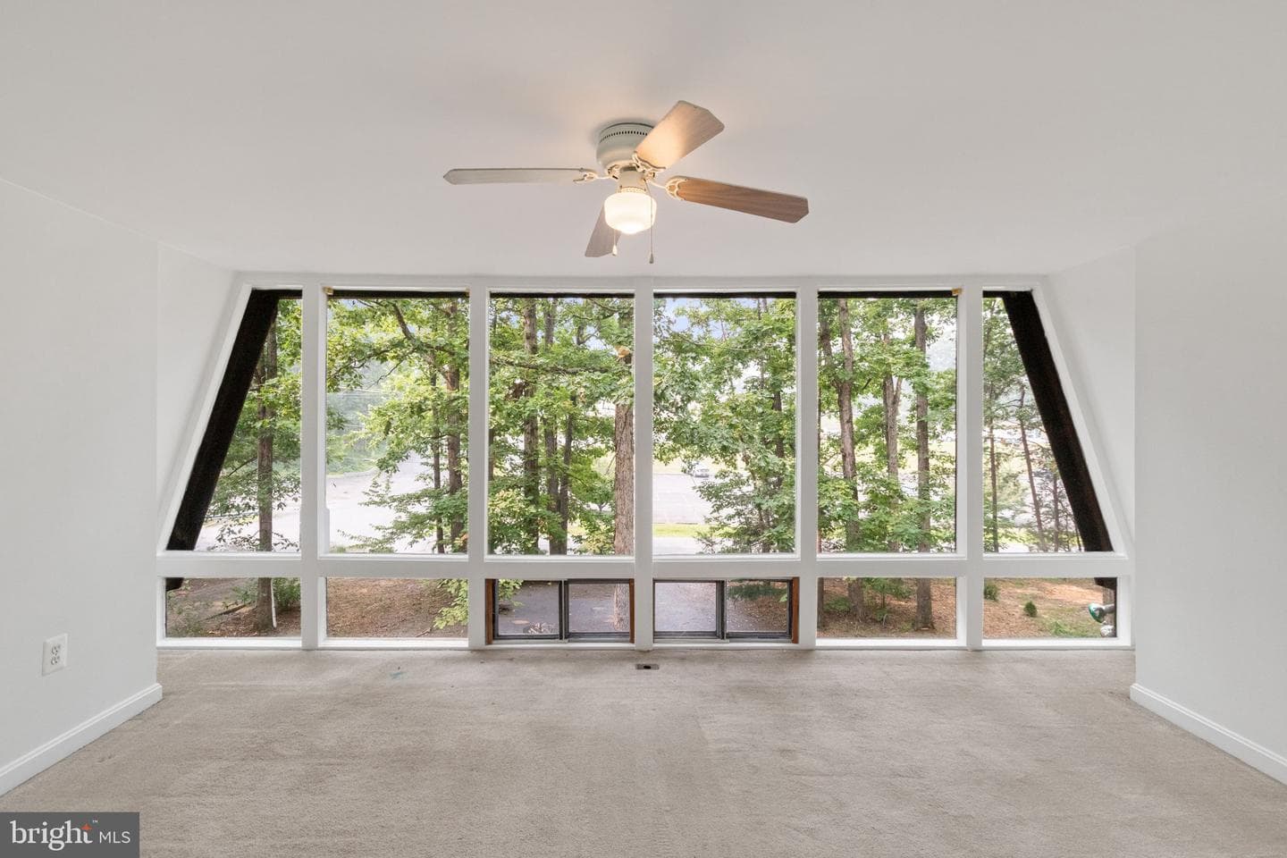 112 Lakeview Parkway photo 40
