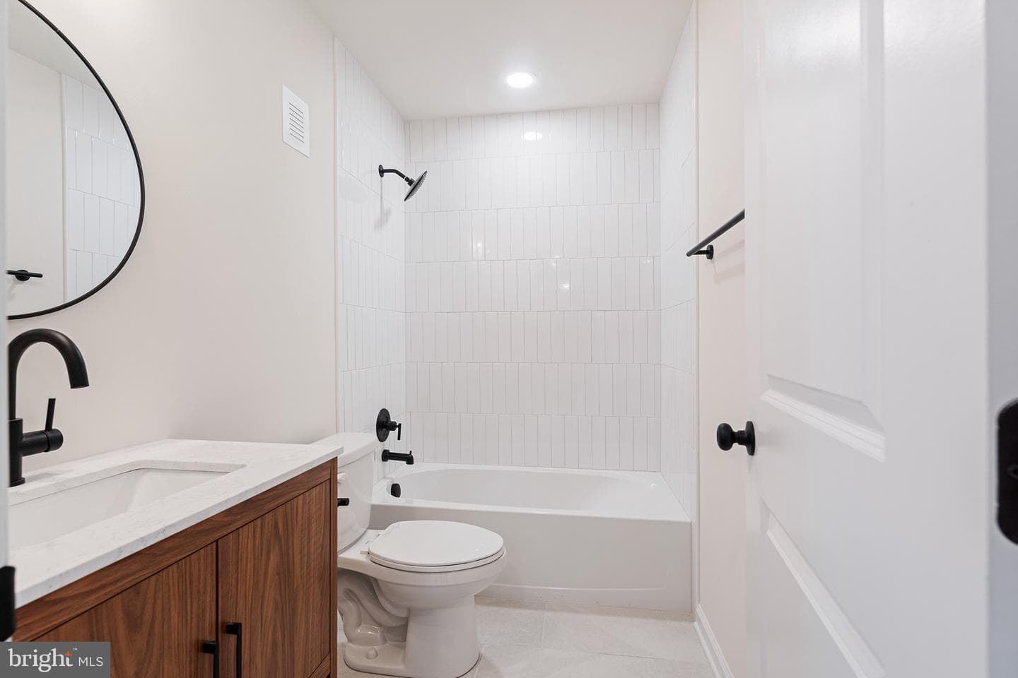 15381 Ridge Road photo 46