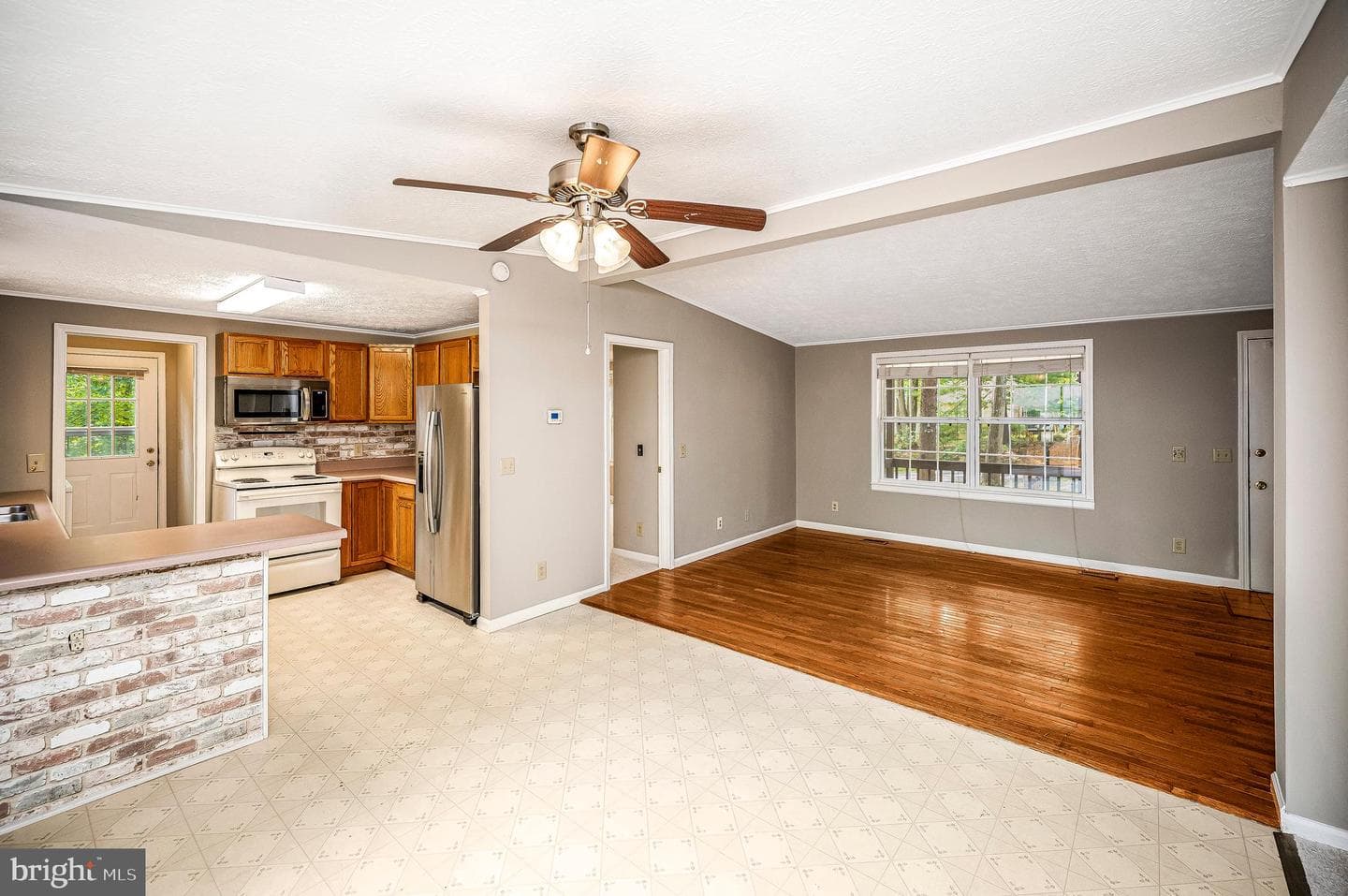106 Edgehill Drive photo 12