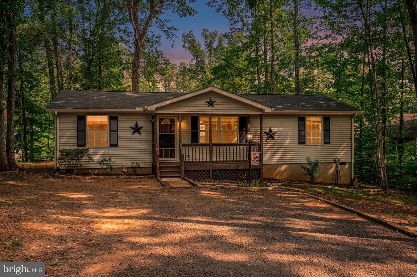 106 Edgehill Drive photo 2