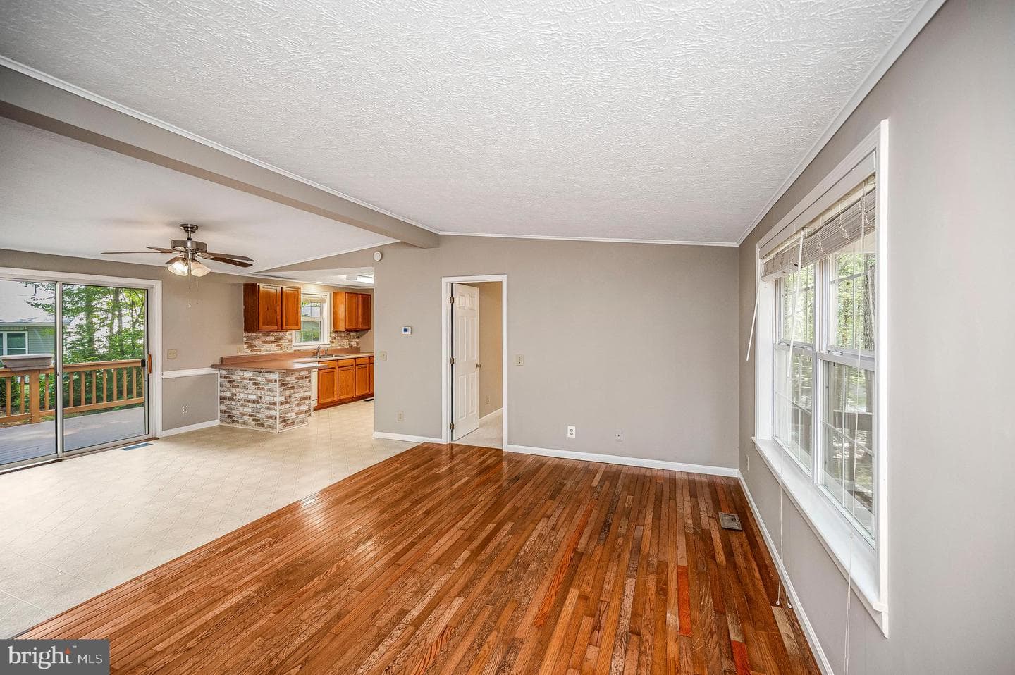 106 Edgehill Drive photo 7