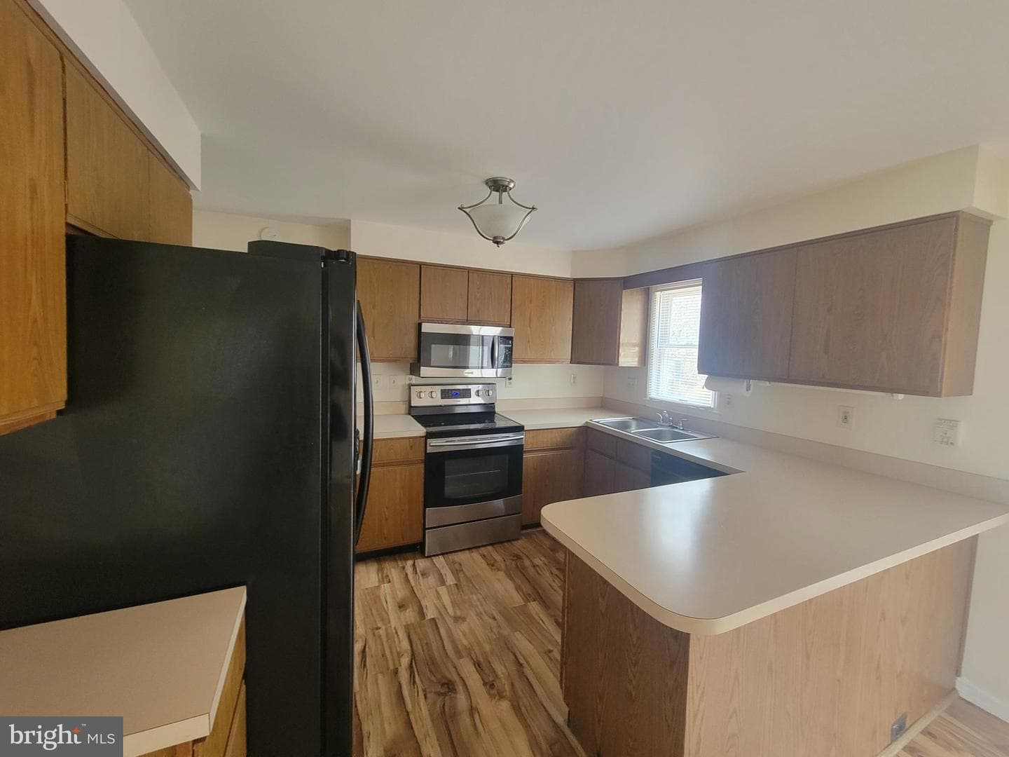 273 Fairview Road photo 10