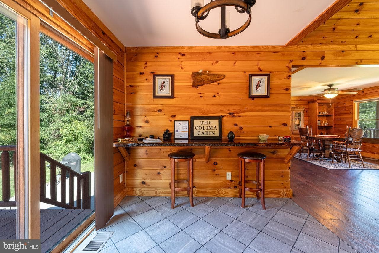 580 River Hills Road photo 18