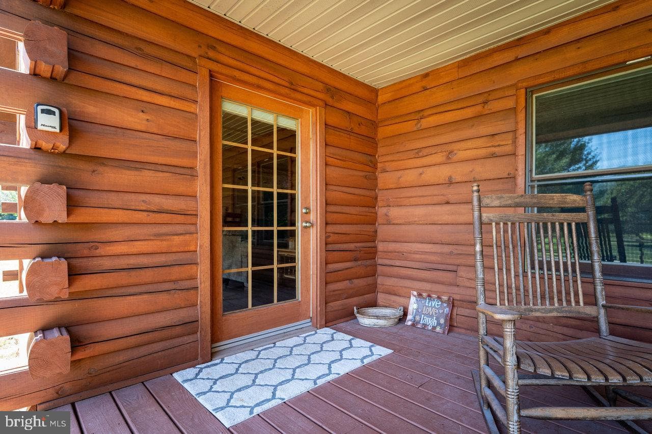 580 River Hills Road photo 9