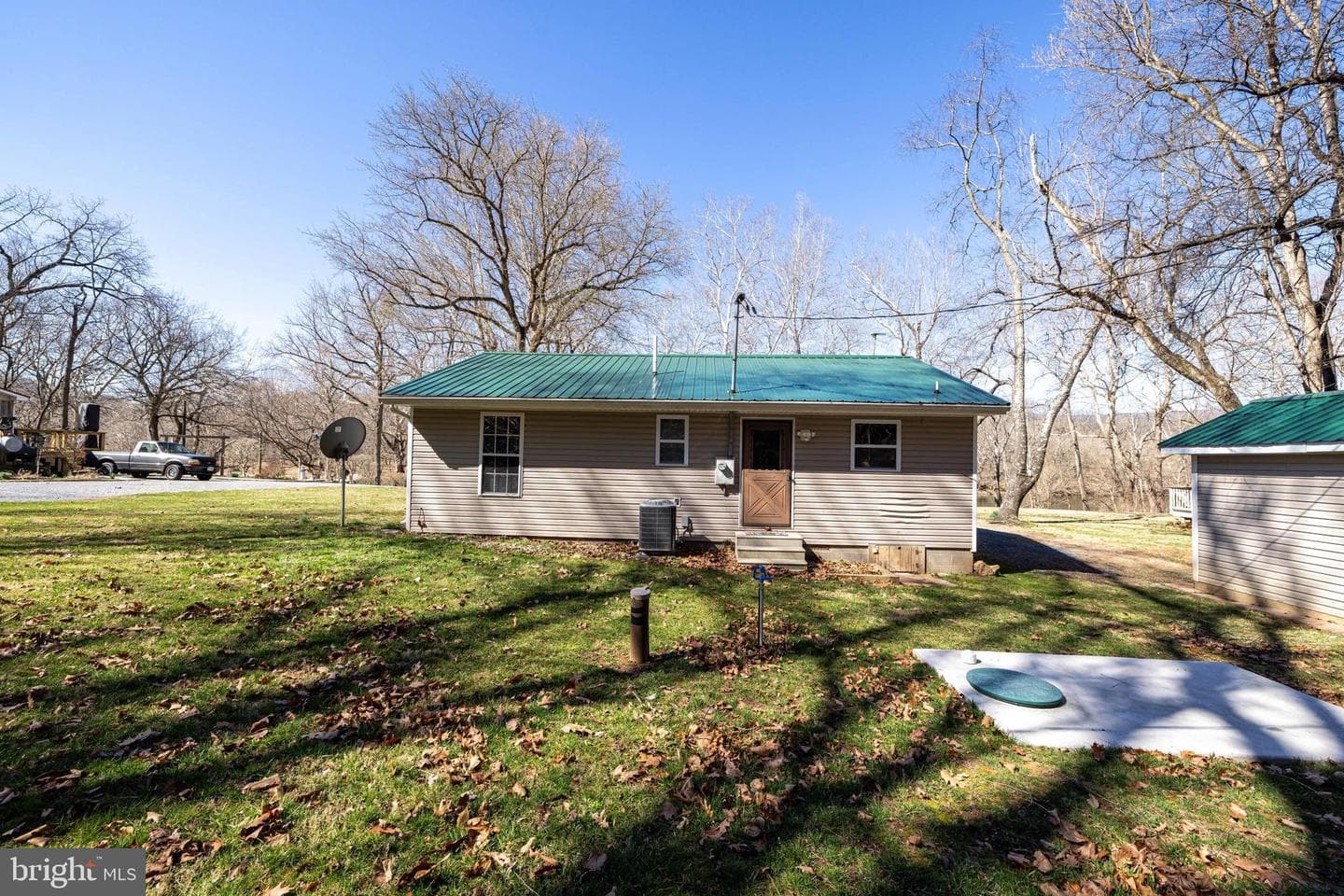 4551 Grove Hill River Road photo 34