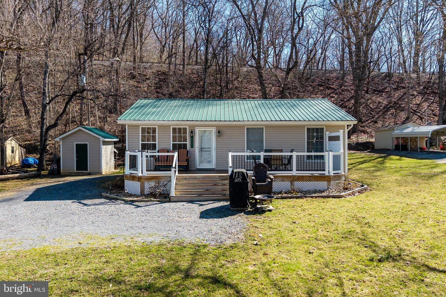 4551 Grove Hill River Road photo 5