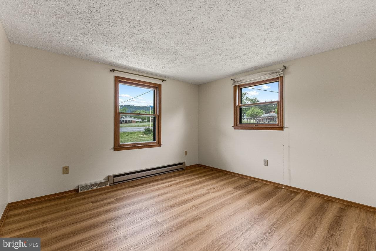 113 Dock Street photo 36