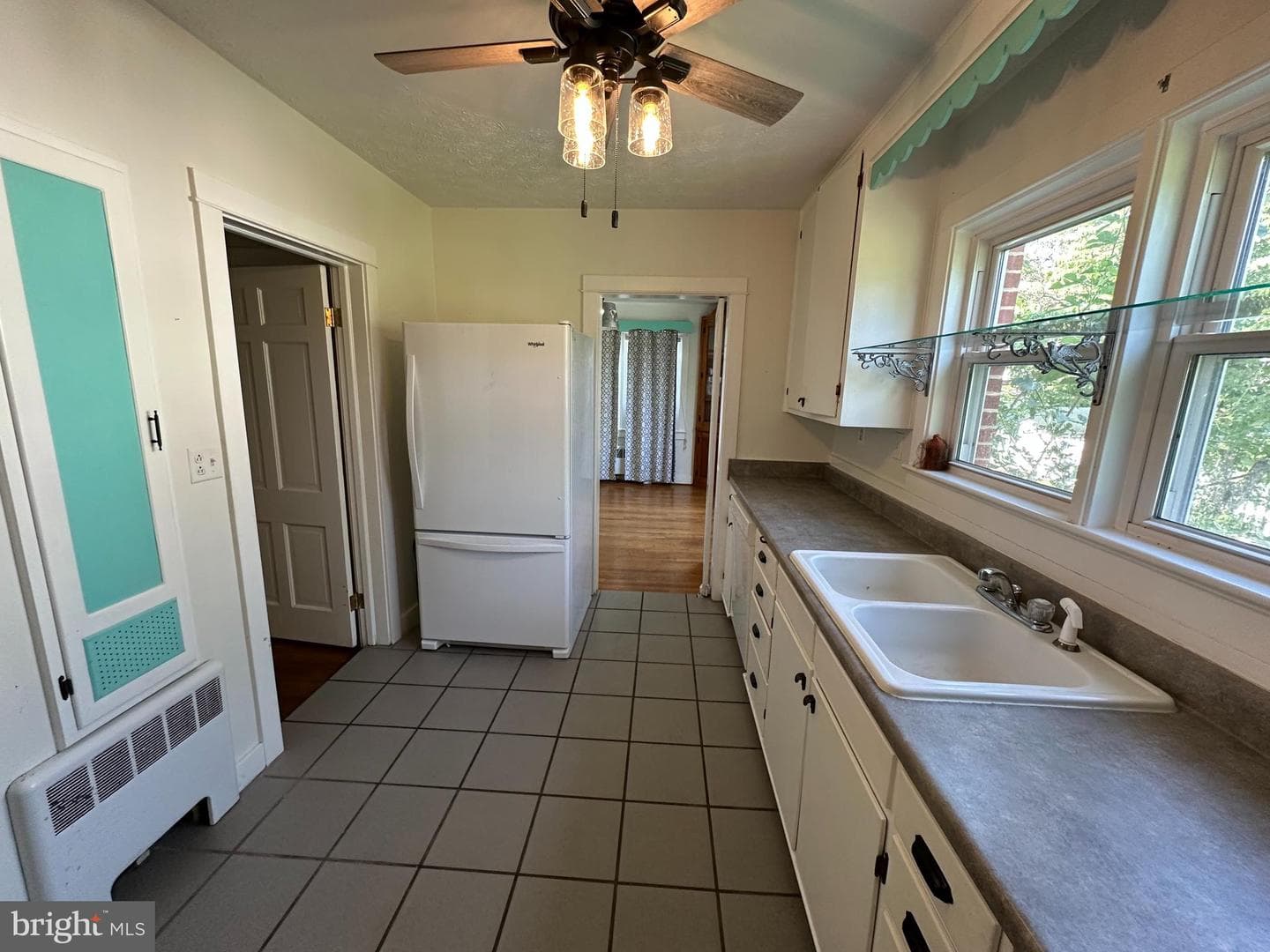 2 Terrace Lane photo 19