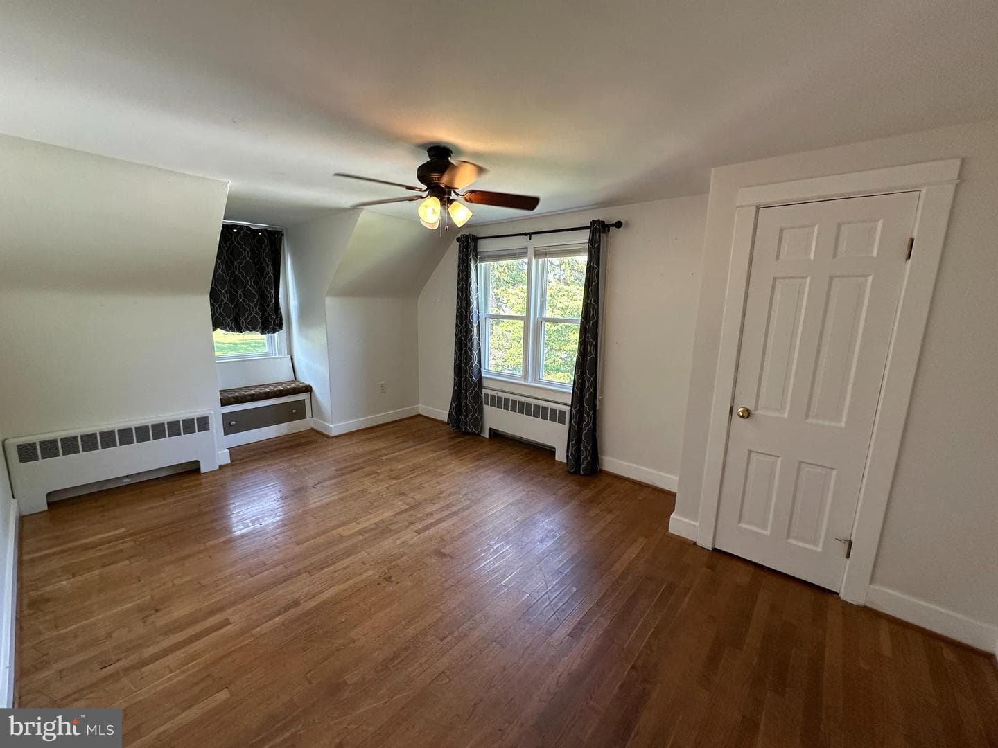 2 Terrace Lane photo 23