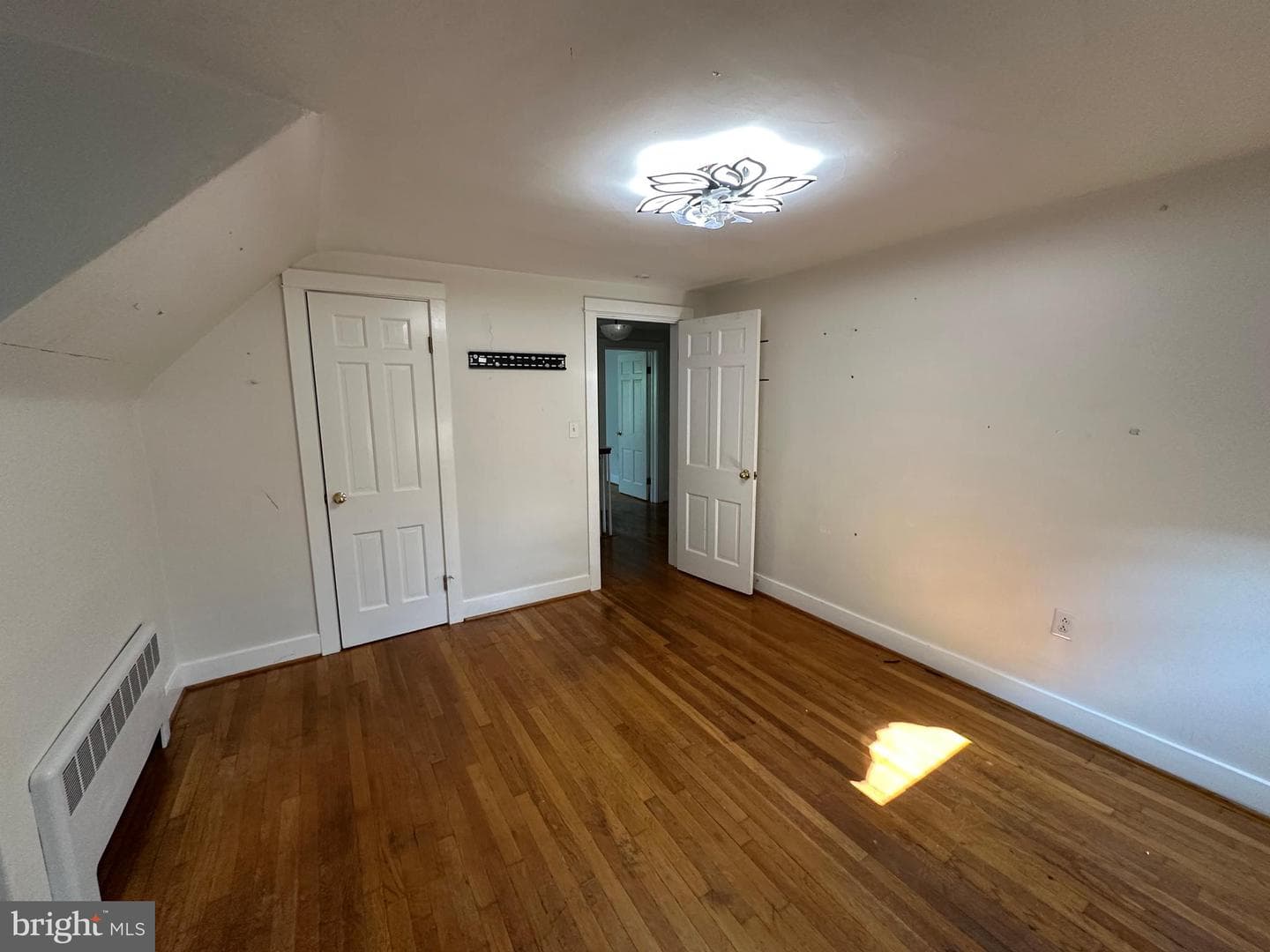 2 Terrace Lane photo 29