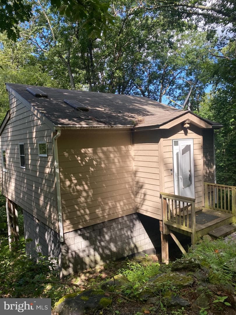 568 Cliff Heights Road photo 17