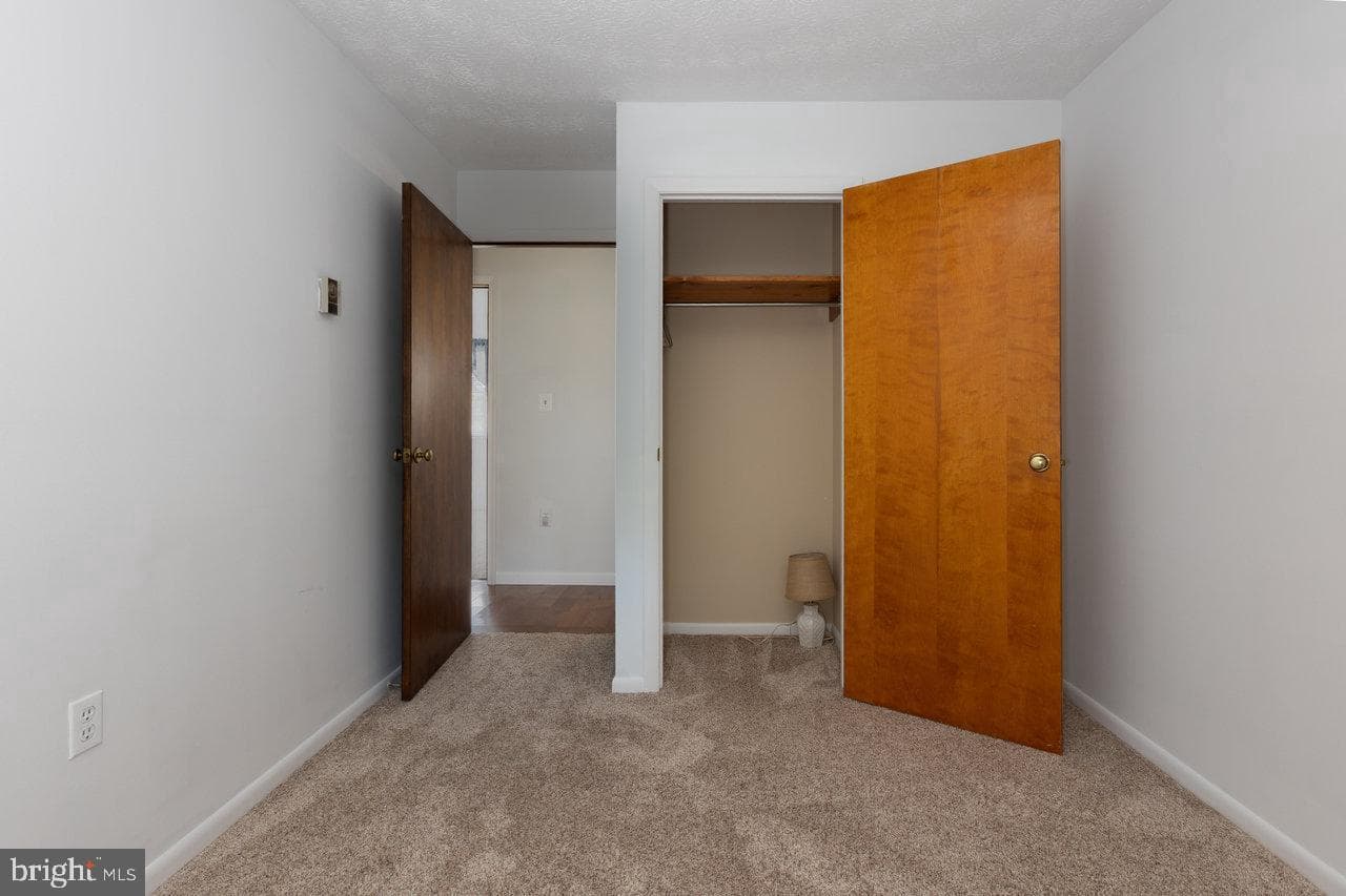 1 Rowe Drive photo 20