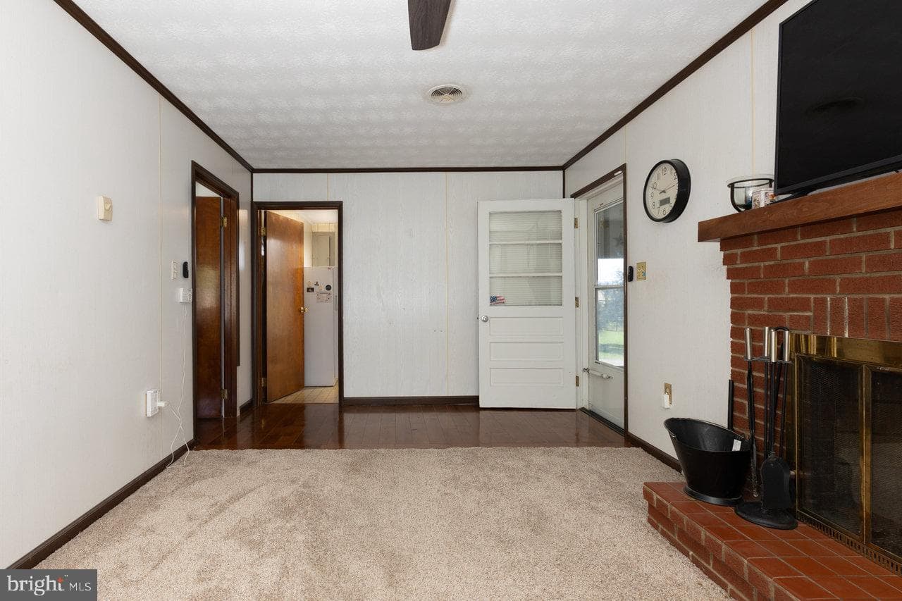 1 Rowe Drive photo 25