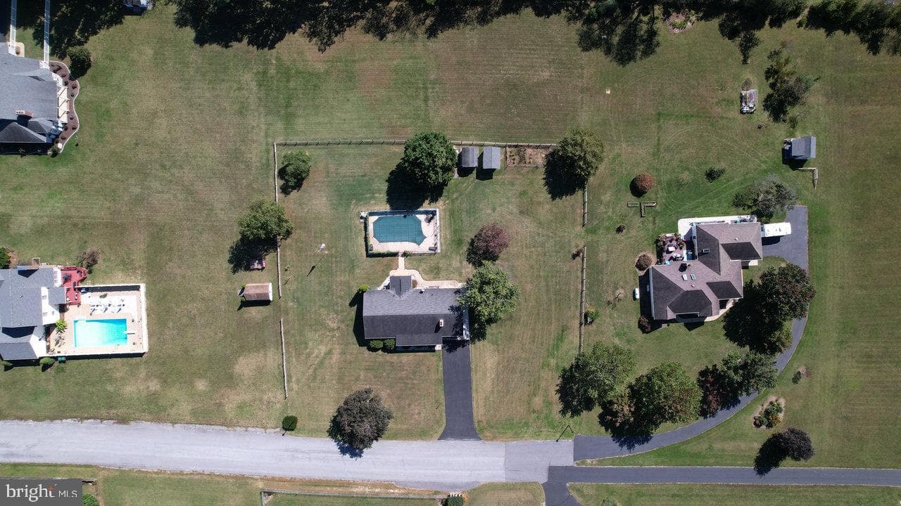 1 Rowe Drive photo 63