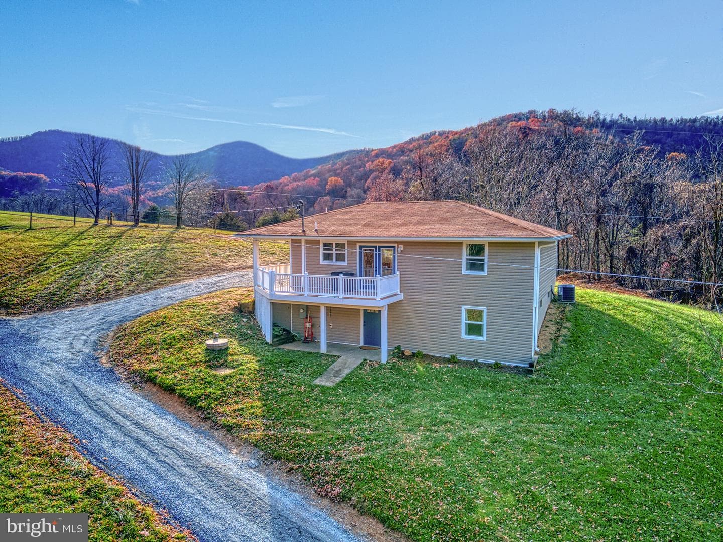 220 View Mountain Road photo 3