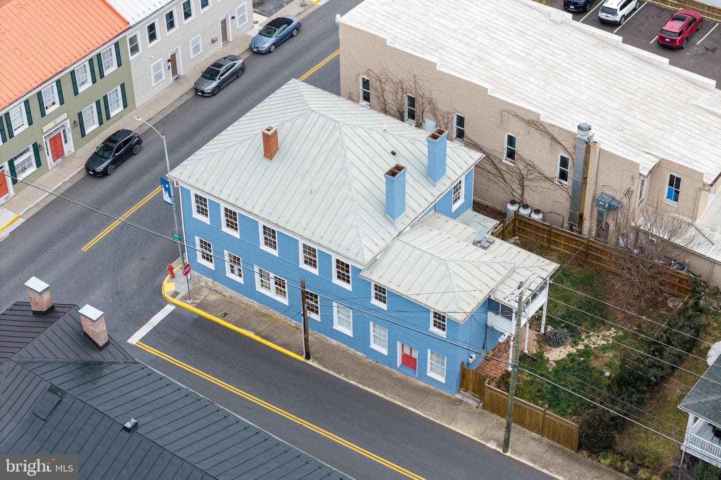 221 W Main Street photo 64